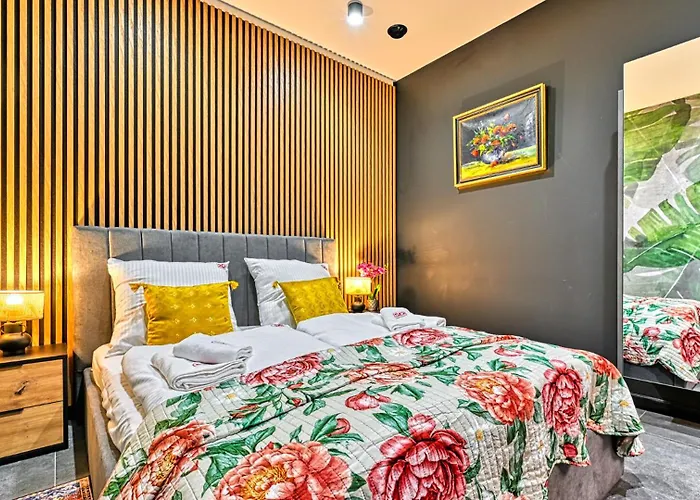 Orlik 8 Z Prywatna Sauna, Pilkarzykami, 80 Metrow - 5d Karpacz